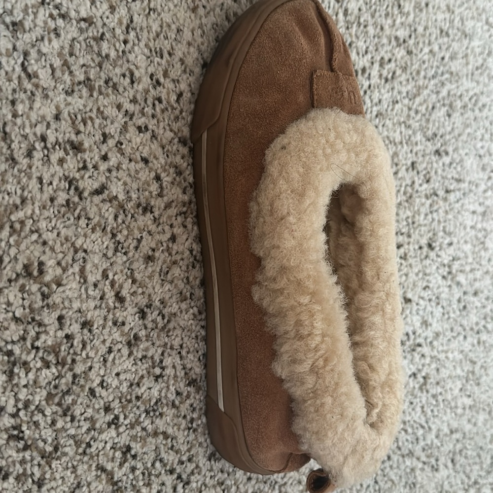 UGG Platform Suede Flat Slippers Carmel Brown Size 6 - Picture 8 of 9